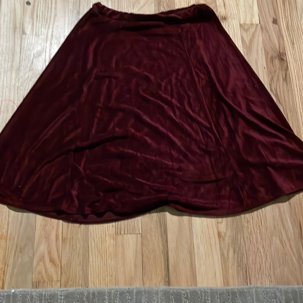 Corduroy Maroon skirt (flowy)